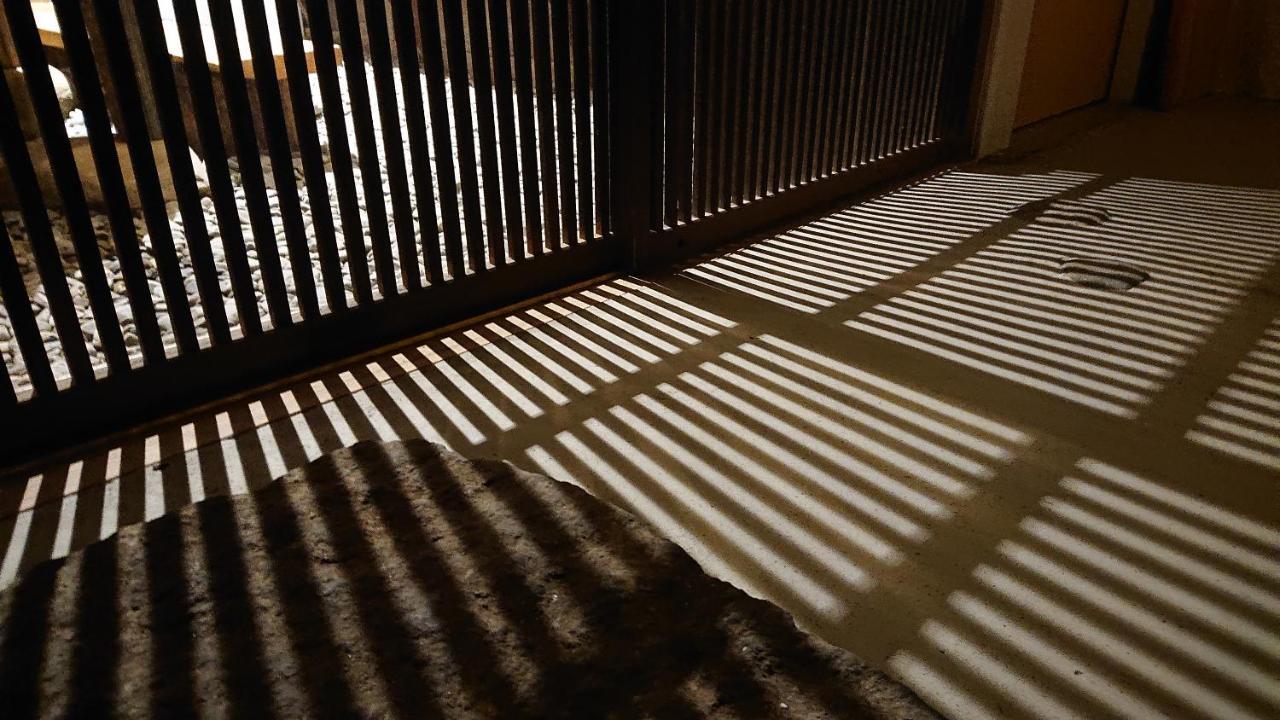 Only One Group Stays Per Day -Tenmaya-家族や仲間と貸し切りゲストハウス 天満屋 Nakatsugawa Buitenkant foto